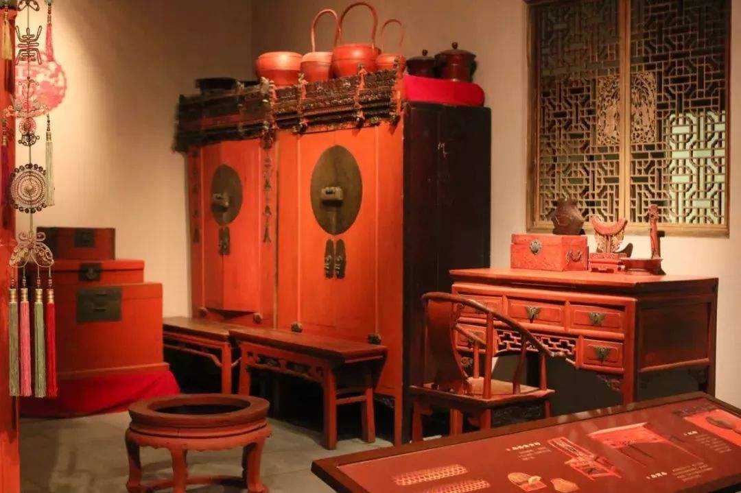 “生女不举”的恶俗因何屡禁不止？--浅谈清代“厚嫁”之风的影响