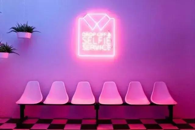 藏不住了！轰动滁州！迪奥口红美甲网红棉花糖3.8统统免费送！