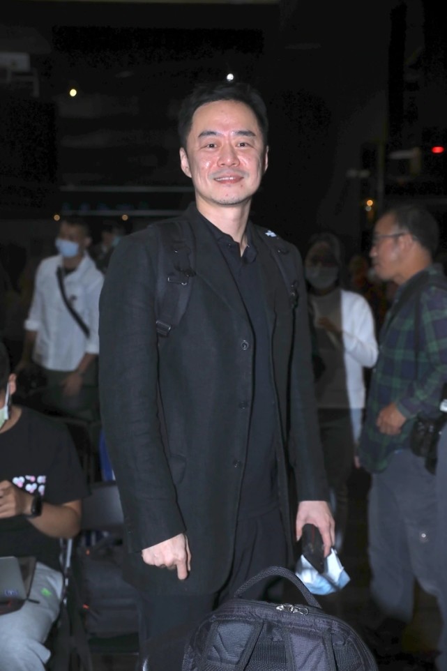 任家萱离婚后续,任家萱离婚首次面对媒体