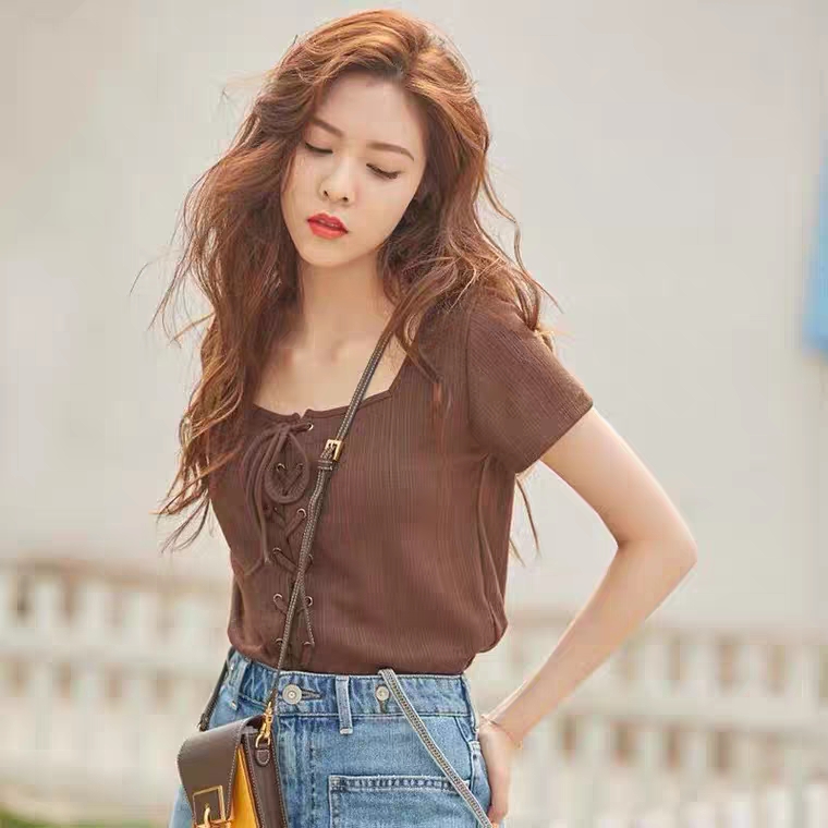 胸大的女生穿衣服该穿什么,胸小女生的选衣误区