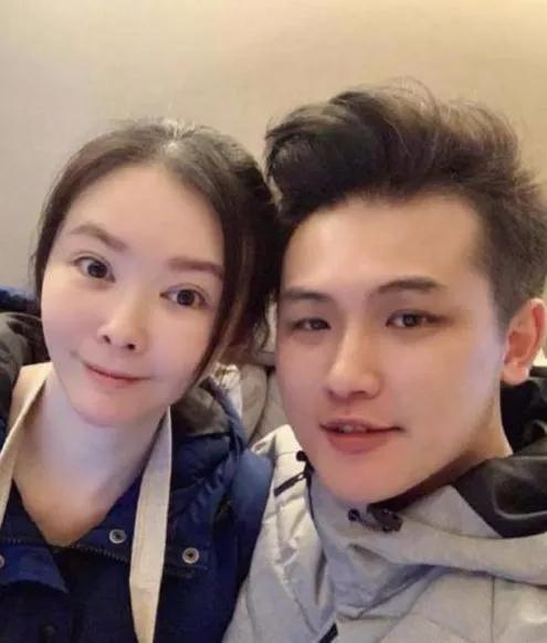 21年因为吸毒被抓的女艺人,16年因吸毒被抓的艺人发长文