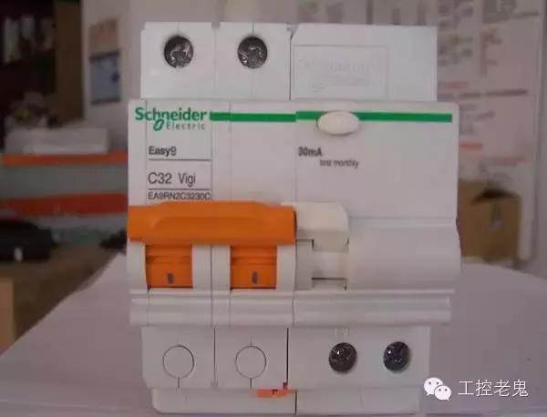 空气开关接线教程哪个是进线,2匹空气开关与1匹空气开关接线图