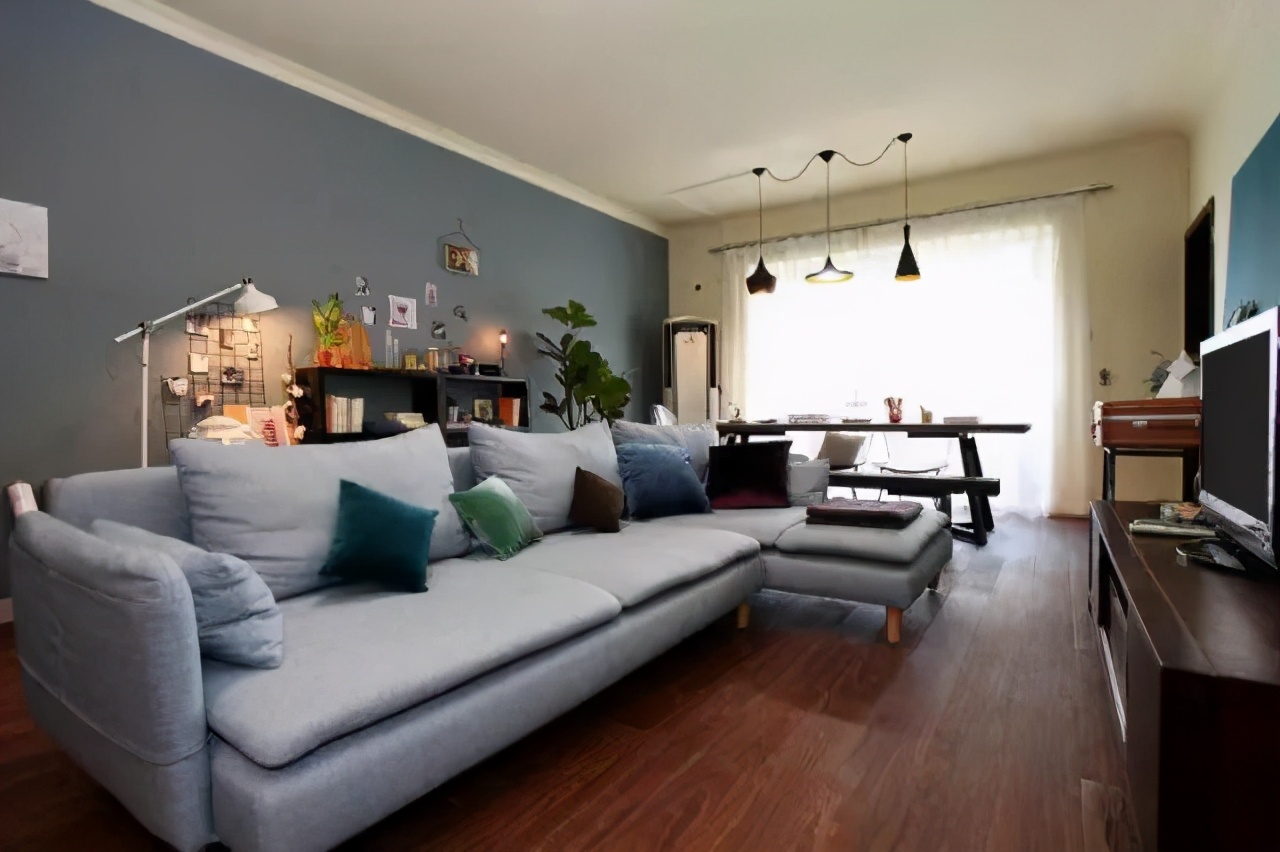 客厅不吊顶贴石膏线效果图,客厅不吊顶只做石膏线条