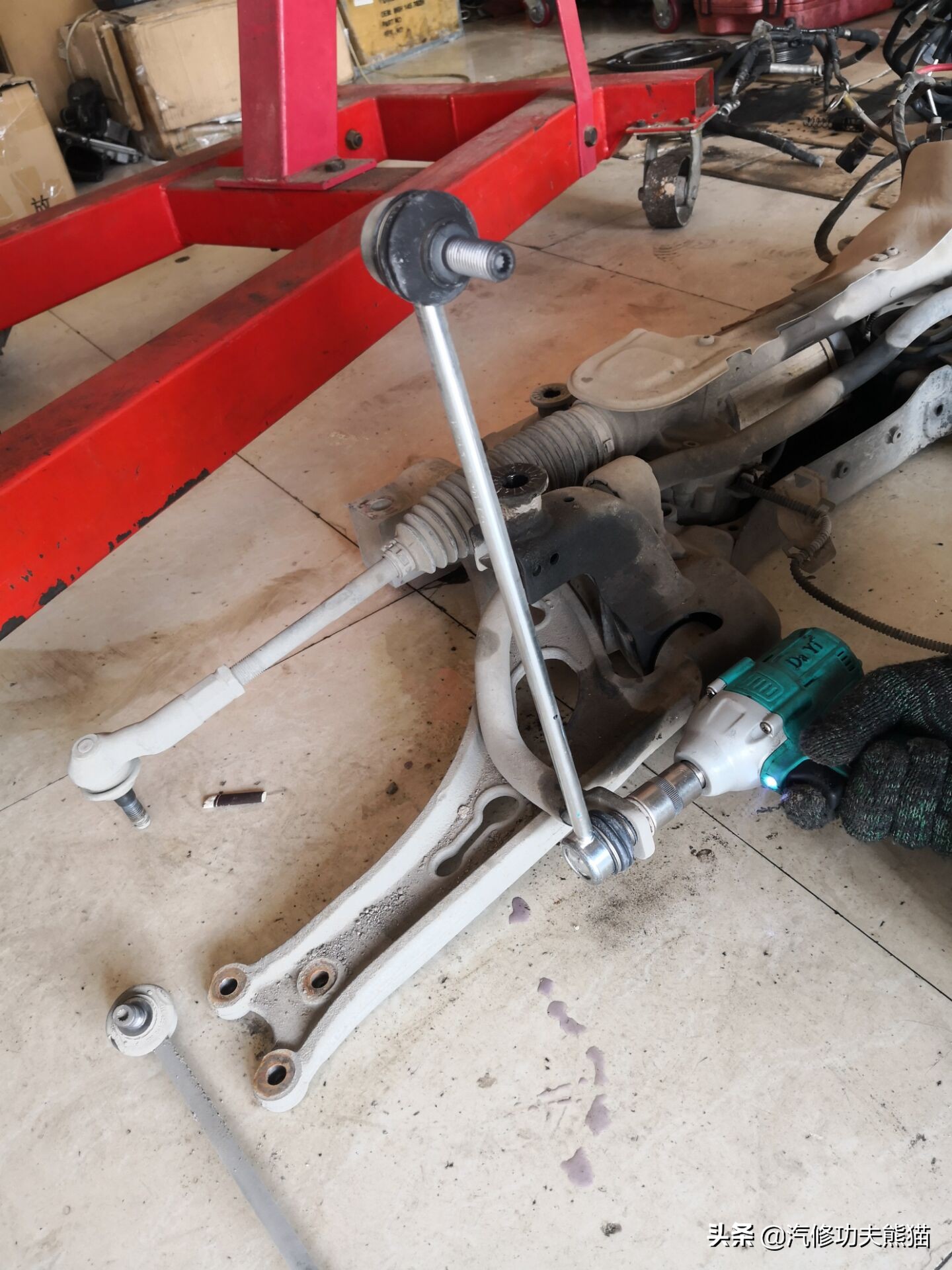 上海大众SUV销量王途观烧机油、漏机油被人乱修一通差点搞报废