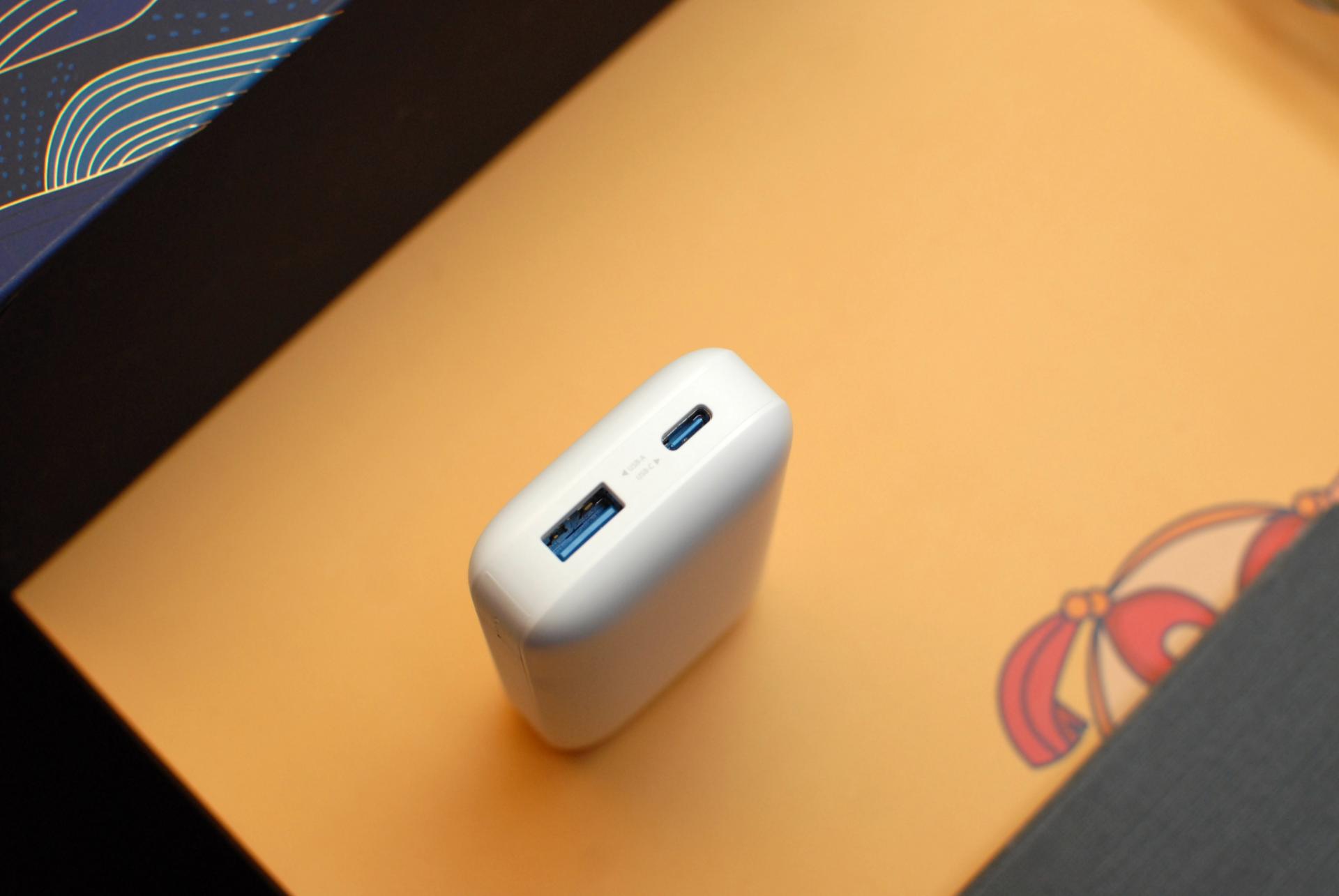 爱国者充电宝最新型号,爱国者x10p充电宝