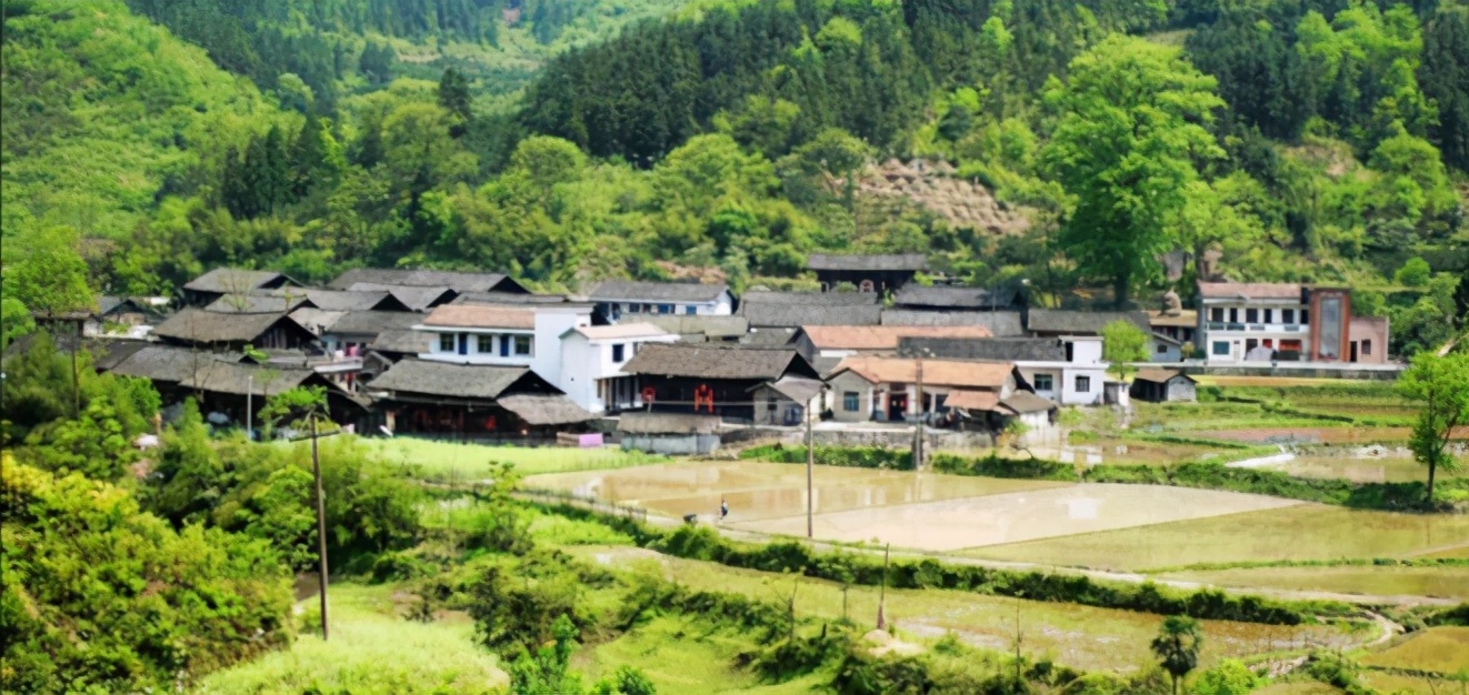 人生如梦岁月如梭转瞬即逝,人生如梦转瞬即逝