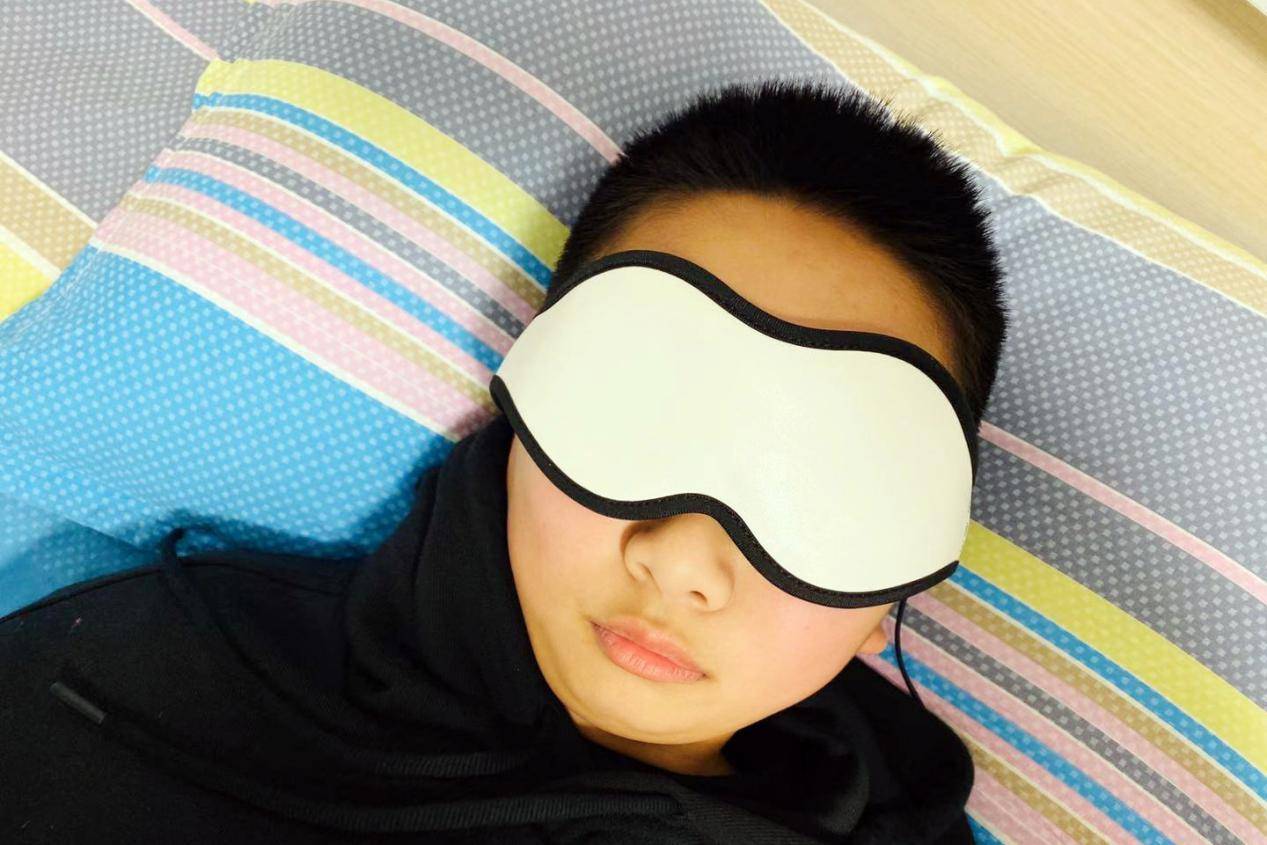 防蓝光护眼的正确方法,爱德华医生护眼灯央视曝光