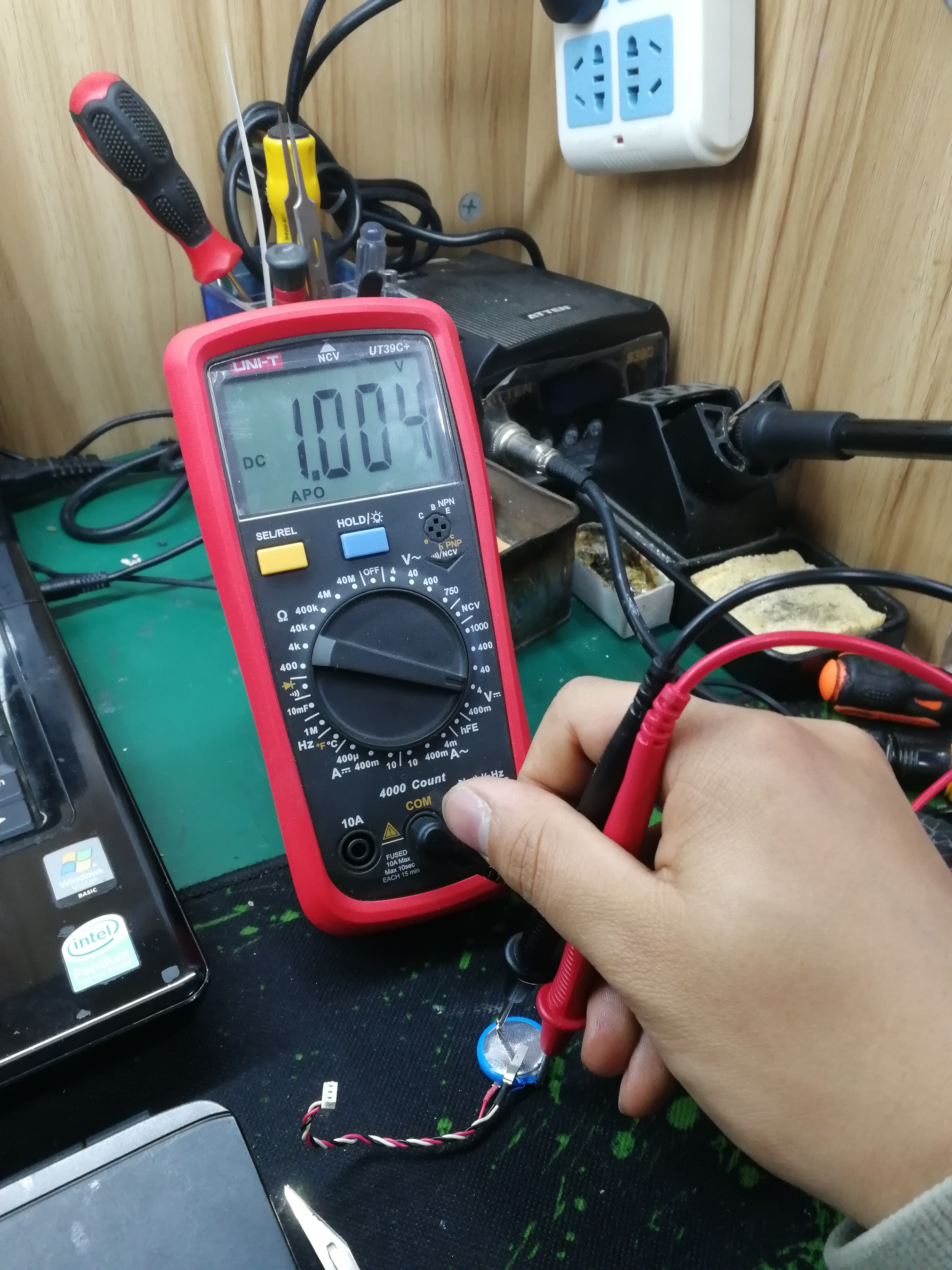 戴尔蓝屏无限重启怎么解决,戴尔电脑开机蓝屏不断重启