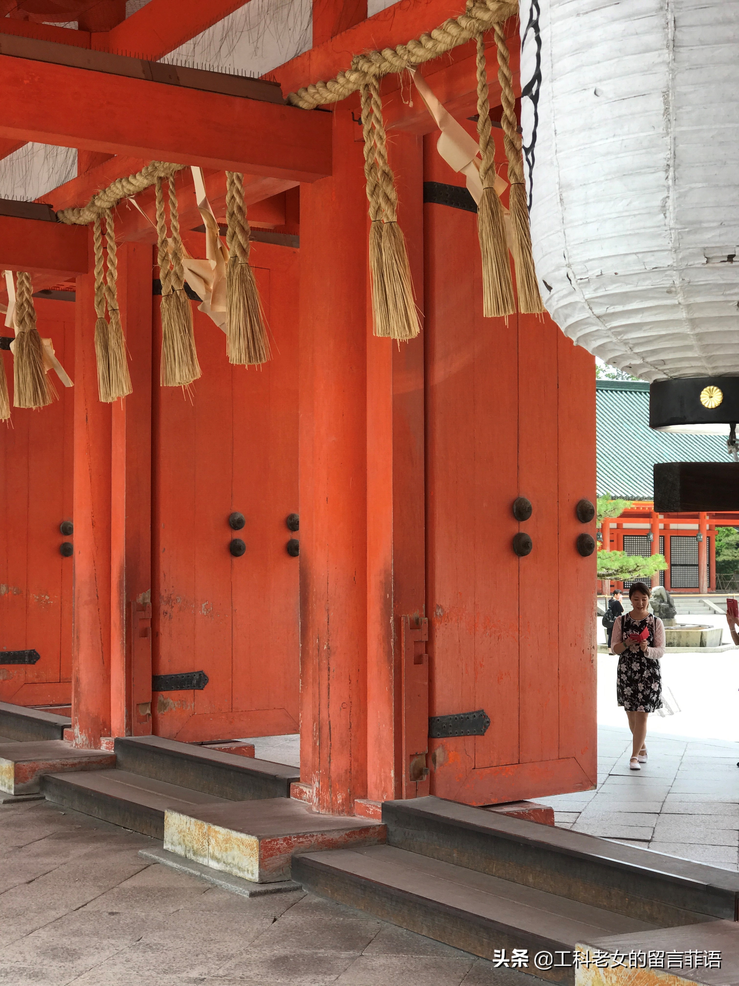 京都之因喜欢这神社的名字就在此卜了一签,却不认字