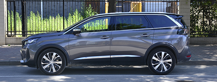 2019款四驱版标致5008底盘解析,2018款全新标致5008试驾视频