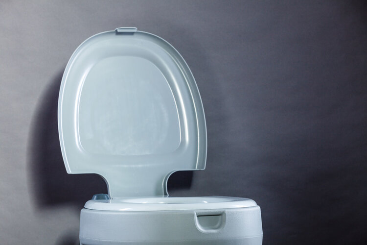 马桶用完要不要盖起来,马桶用完需要马上清洗吗