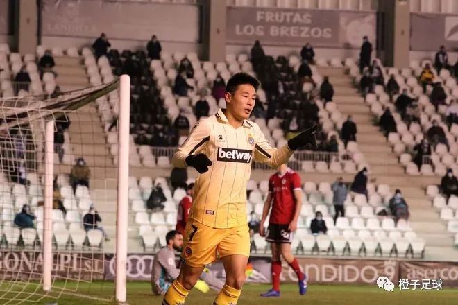 武磊韦世豪卧龙凤雏,武磊弯道超车国王杯