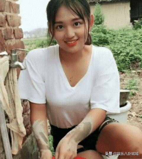 抖音网红泥鳅玉女抖音号,网红泥鳅玉女