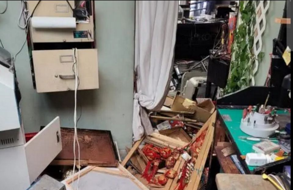 美国华人珠宝店遭洗劫,华人珠宝店被洗劫