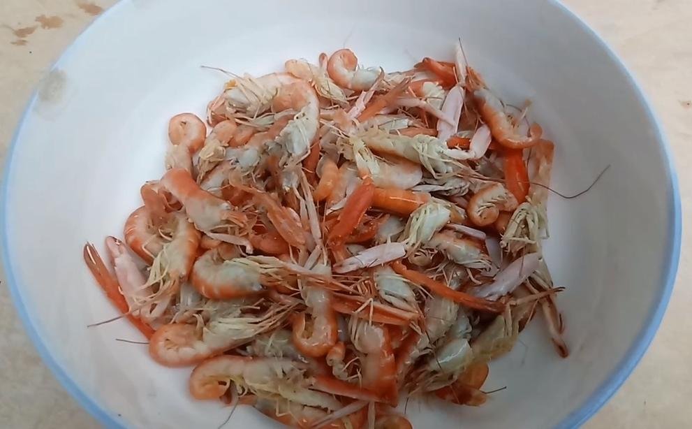 徐州好吃的辣子鸡和韭菜炒河虾,美食家常菜韭菜炒河虾太好吃了