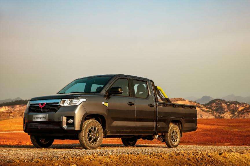 深圳五菱宝骏全国巡回特价直销会,莱芜大亚五菱宝骏4s店