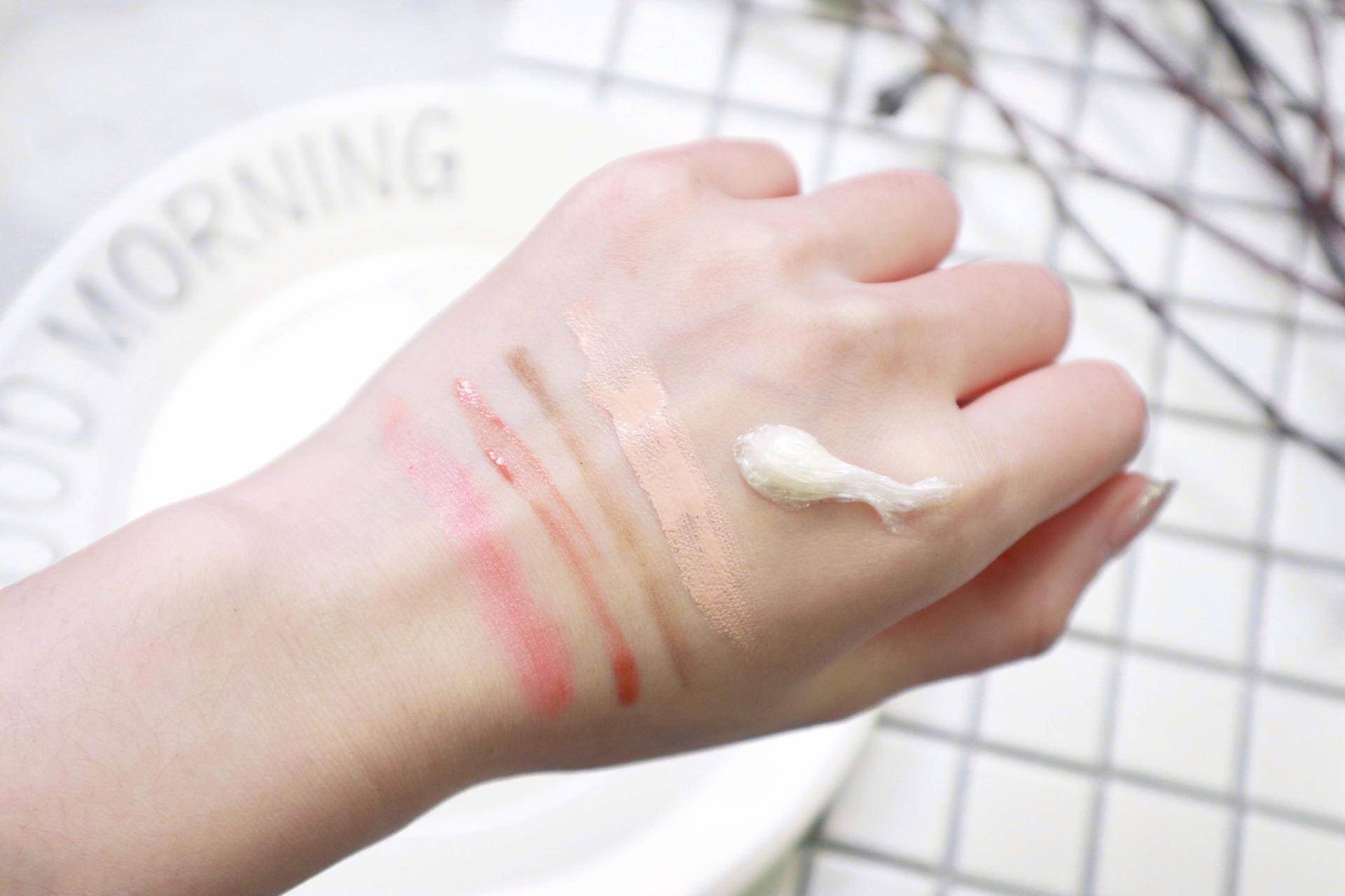 轻柔洁净水润焕颜洗面奶,深层清洁保湿洗面奶sk2