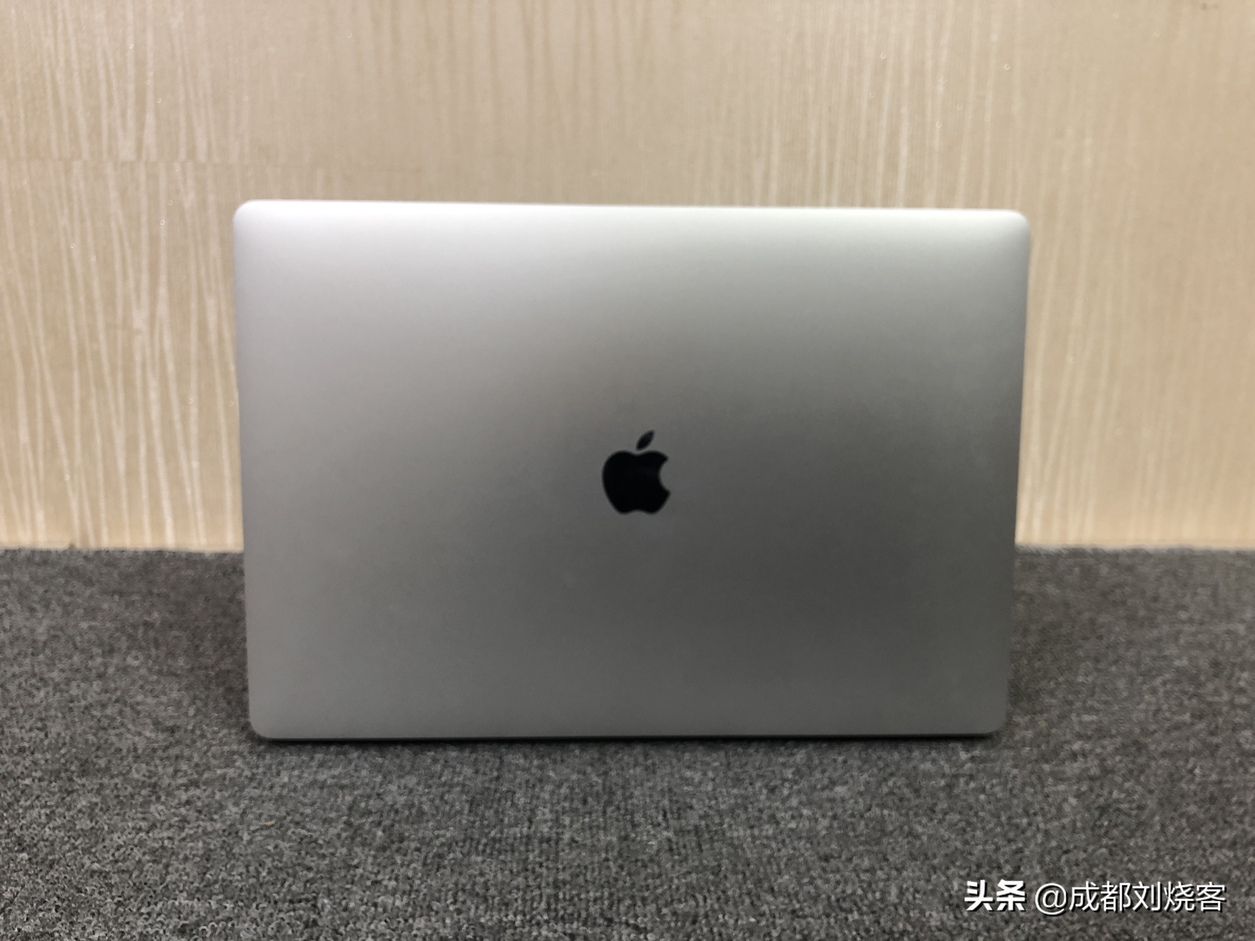 2019款MacBookPro16寸开箱+体验心得
