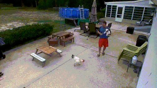 为啥加油站月薪两千还没人辞职,加油站上班工作强度大吗累吗