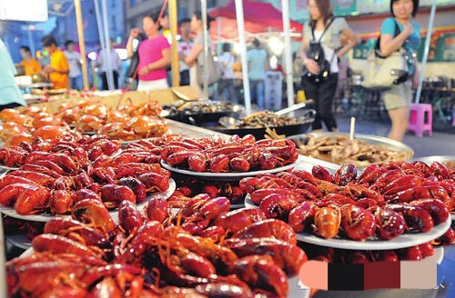 养小龙虾最好的懒汉模式养殖技术,2022年小龙虾养殖技术成本与利润