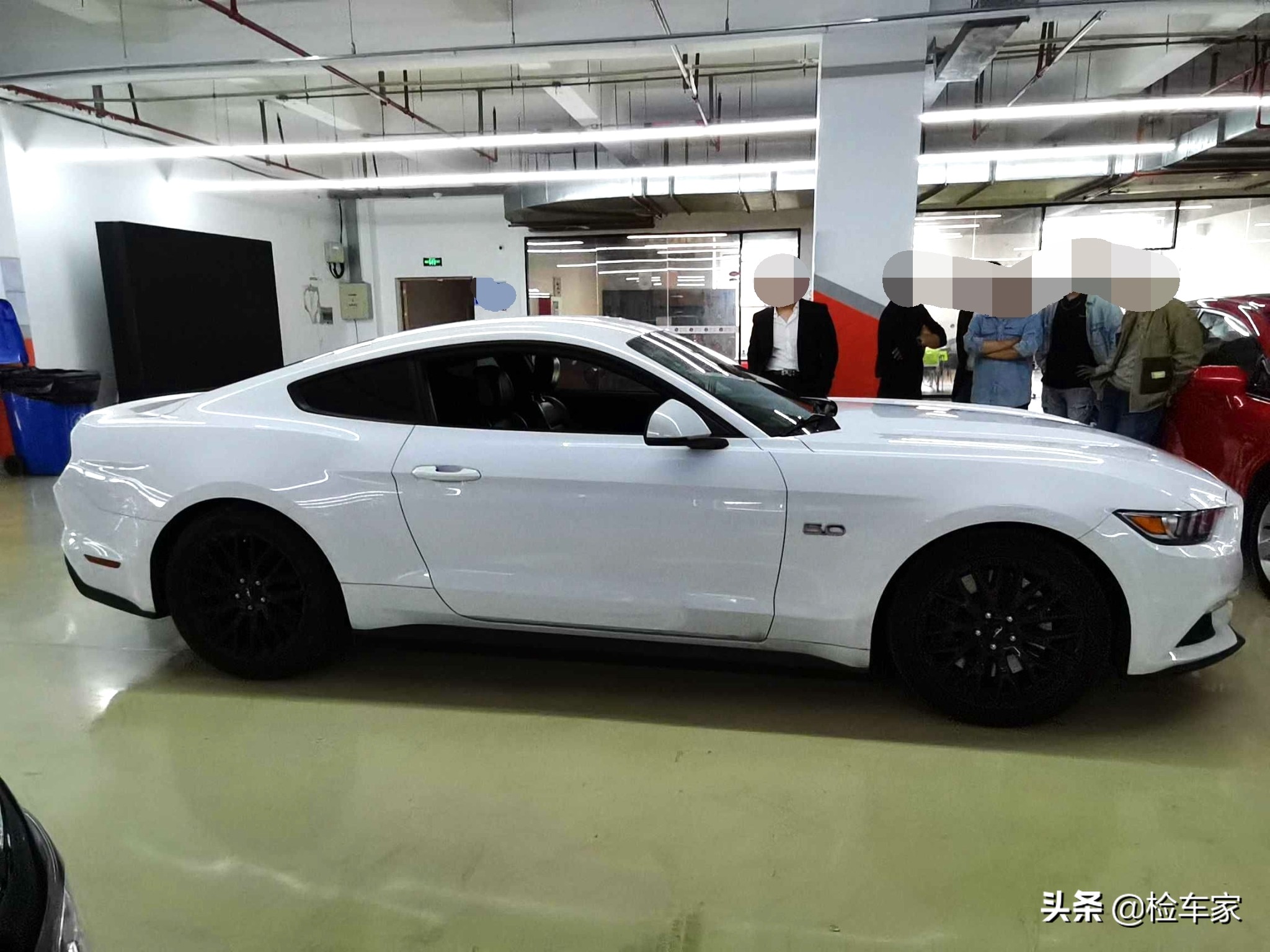 40万左右买福特老野马,50多万买野马5.0值得吗