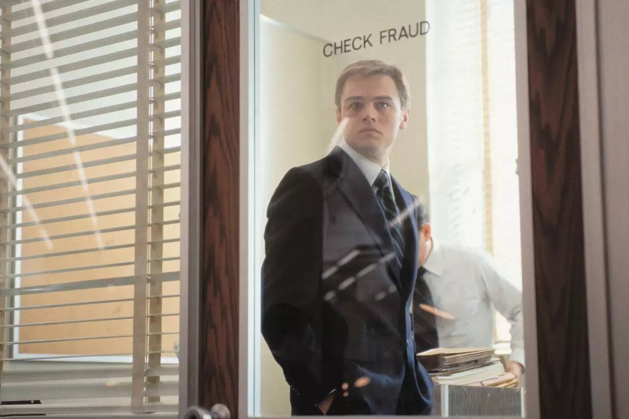 莱昂纳多颜值巅峰在哪部剧,莱昂纳多巅峰颜值