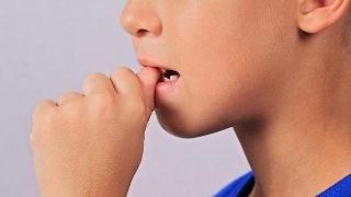 啃指甲拔倒刺危害,手指拔肉刺甲沟炎化脓怎么治