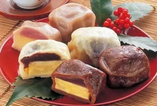 熊本熊真身零距离接触,观看表演,还有熊本限定套餐好吃好喝