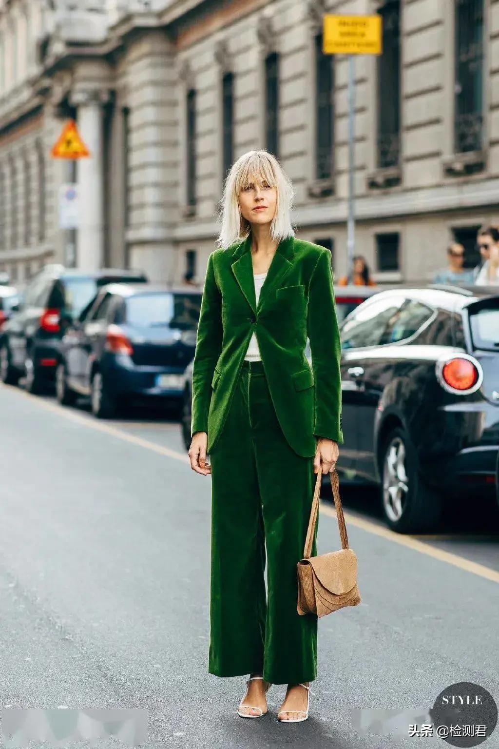 快收藏：双面呢、摇粒绒、丝绒、灯芯绒...秋冬流行面料知识解析