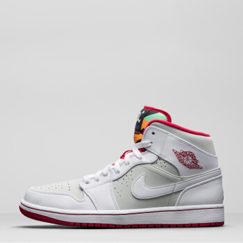 杭州大学生卖鞋月入2-3万！球鞋疯狂藏着什么利益链