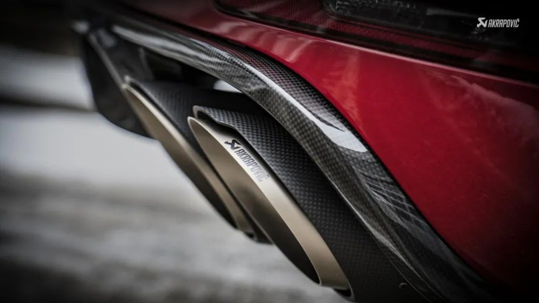 改装前线丨天蝎老师：吸气，呼气，发“轰隆隆”的音……