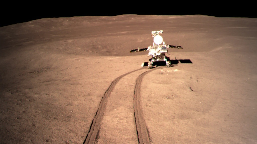 地球一天能制造多少垃圾,地球上的垃圾可以运到月球吗