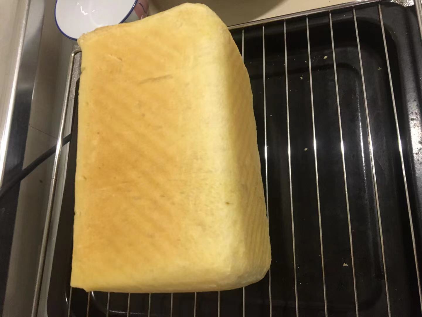 防止面包变硬的最佳方法,面包发硬怎么变软的小窍门