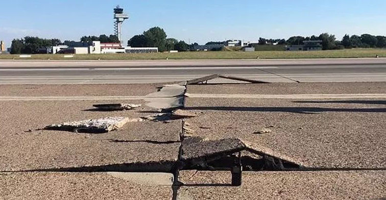 分布式光纤温度测量系统原理,分布式光纤应变监测系统应用场景