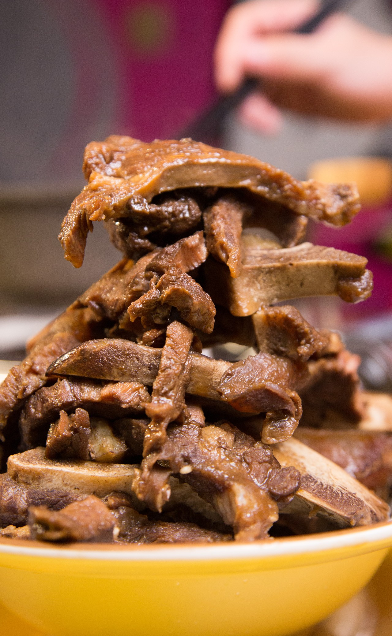 这家球迷必打卡胜地赢了！用牛蝎子锅+撸串，解锁夏日夜晚方式