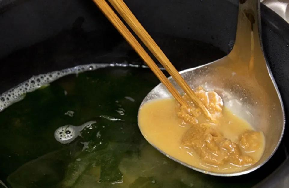 闲话味噌汁丨一碗一乾坤，满载眷恋故乡的温情！