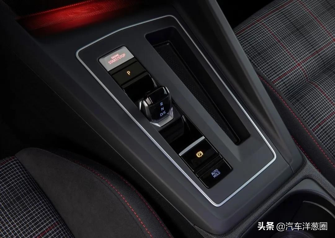 宝马换车标效果图,宝马换标黑logo