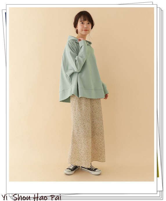 十种颜色卫衣搭什么裤子才好看,连帽卫衣穿搭配色技巧