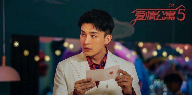 爱情公寓5美嘉子乔第1次相遇,爱情公寓5子乔描述生孩子的感觉