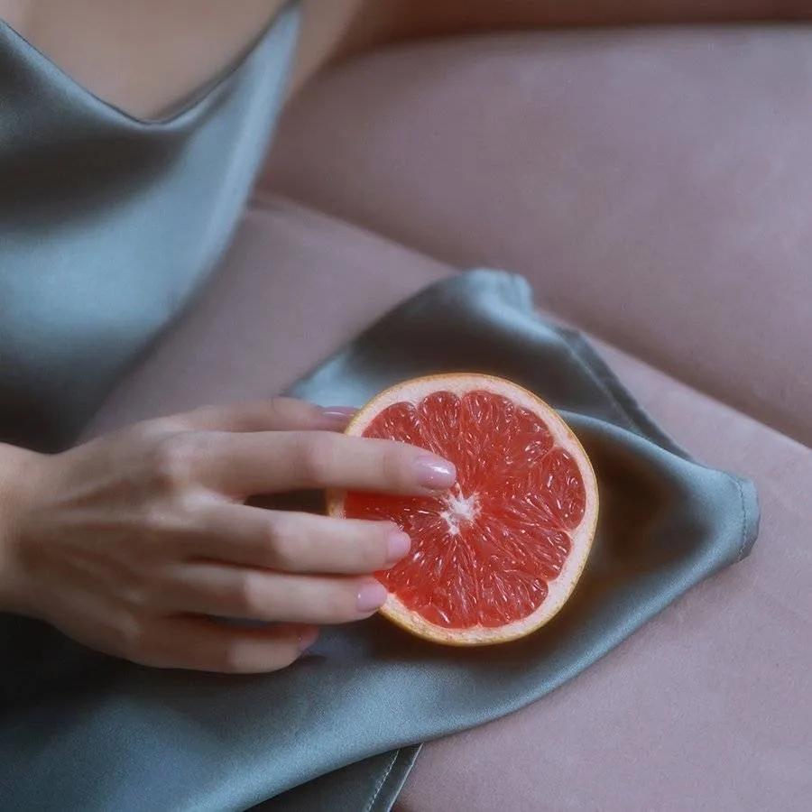 女性如何正确看待性心理,中年女性性心理学