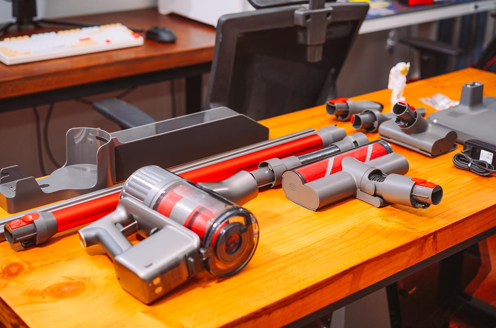 戴森吸尘器v8和石头h7,石头h7和戴森v12哪个好