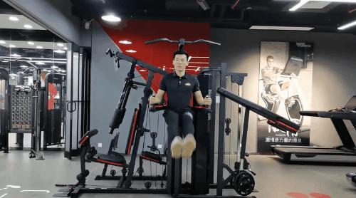 健身房健身器材训练全套,健身房肌肉训练器材视频