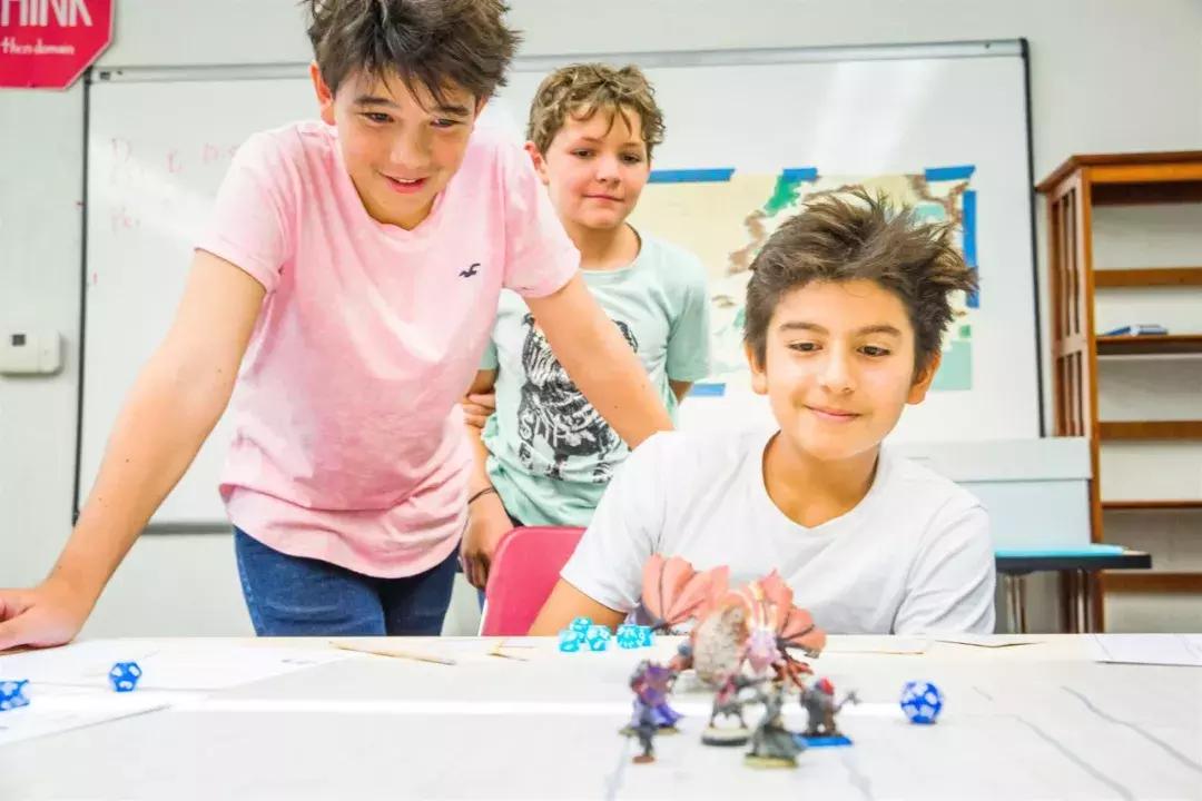 「独家播报」新东方营员走进全美顶级夏校雅典娜中学