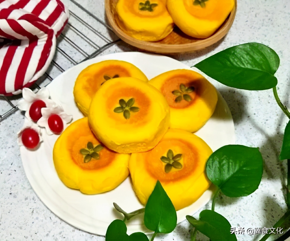 各种美味的红豆包做法，老少皆宜，上桌人人夸