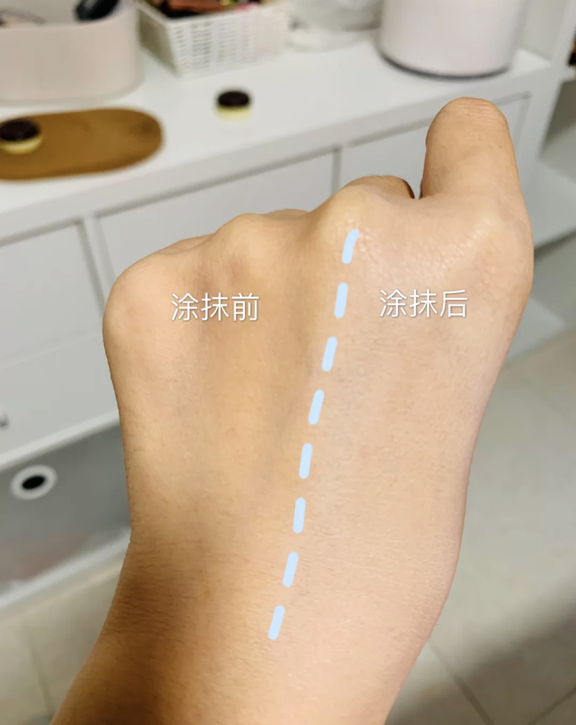 哪款素颜霜不容易暗沉,涂上一整天都不会暗沉的素颜霜