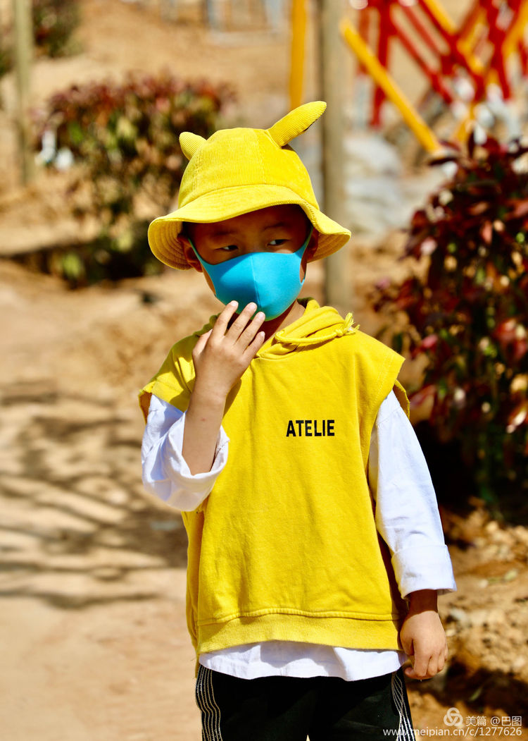 金色童年8张图片,金色的童年相片