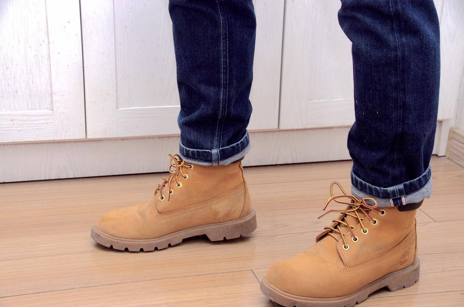 户外雨雪天气穿什么鞋子,雨雪天气穿什么衣服