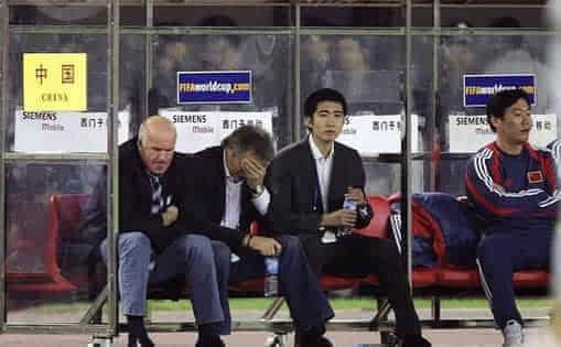 中国足坛酒局传说:那场7-0的前夜,国足主帅痛饮狂欢到凌晨