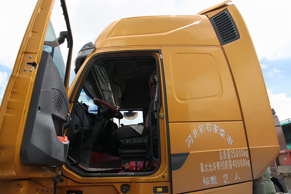 豪沃th7牵引车自动档和手动挡,豪沃th7牵引车配法士特自动挡