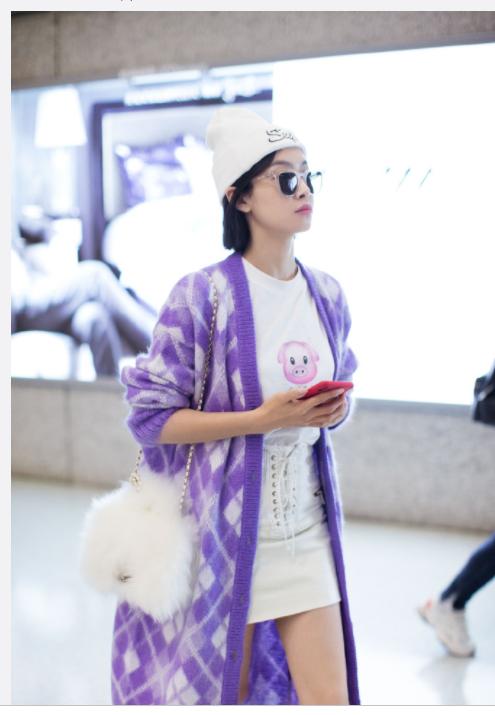 秋冬加厚针织毛衣,减龄又保暖的针织毛衣